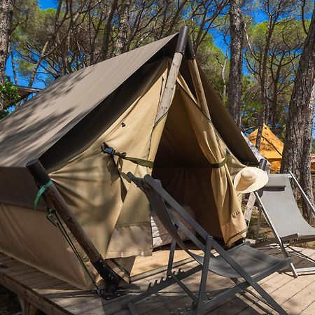 Camping 3 Estrellas Costa Brava Vall-llobrega Kültér fotó