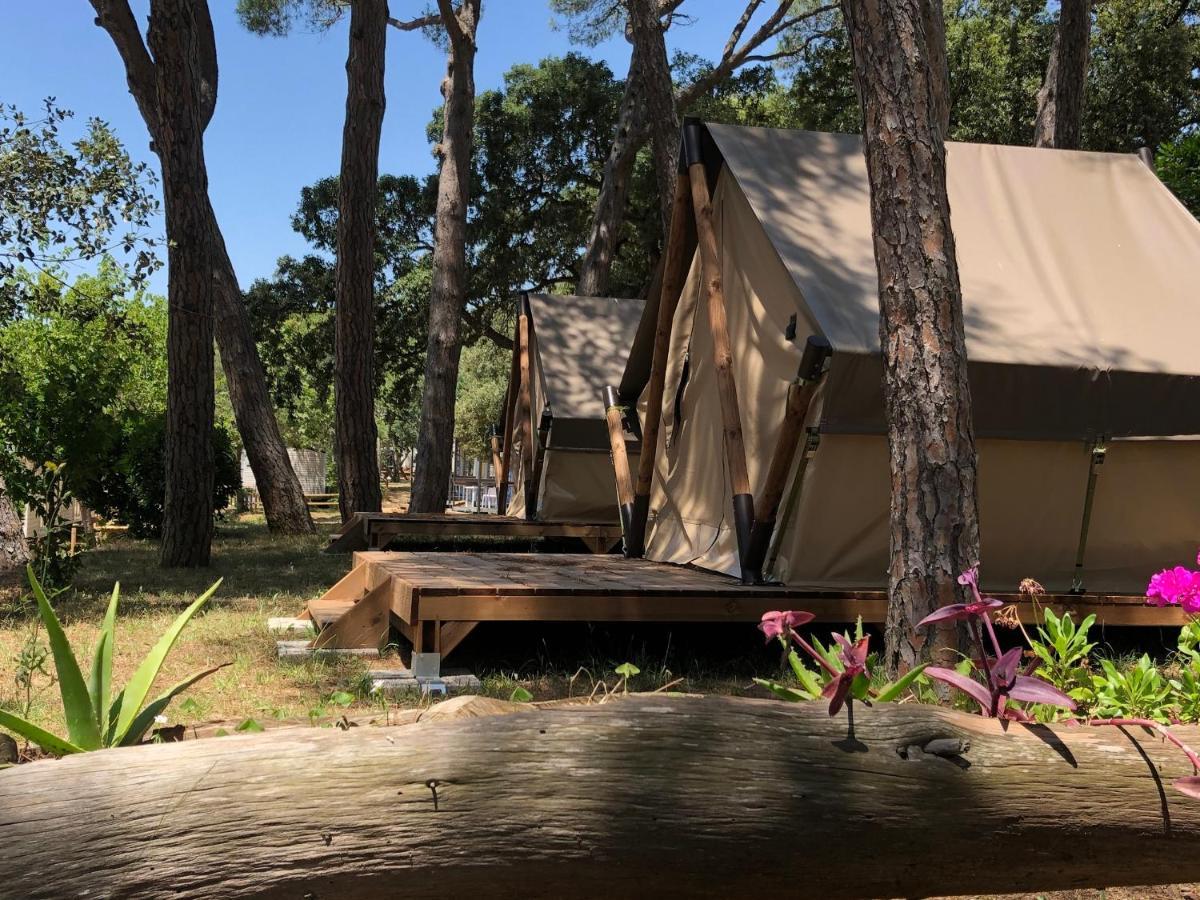 Camping 3 Estrellas Costa Brava Vall-llobrega Kültér fotó