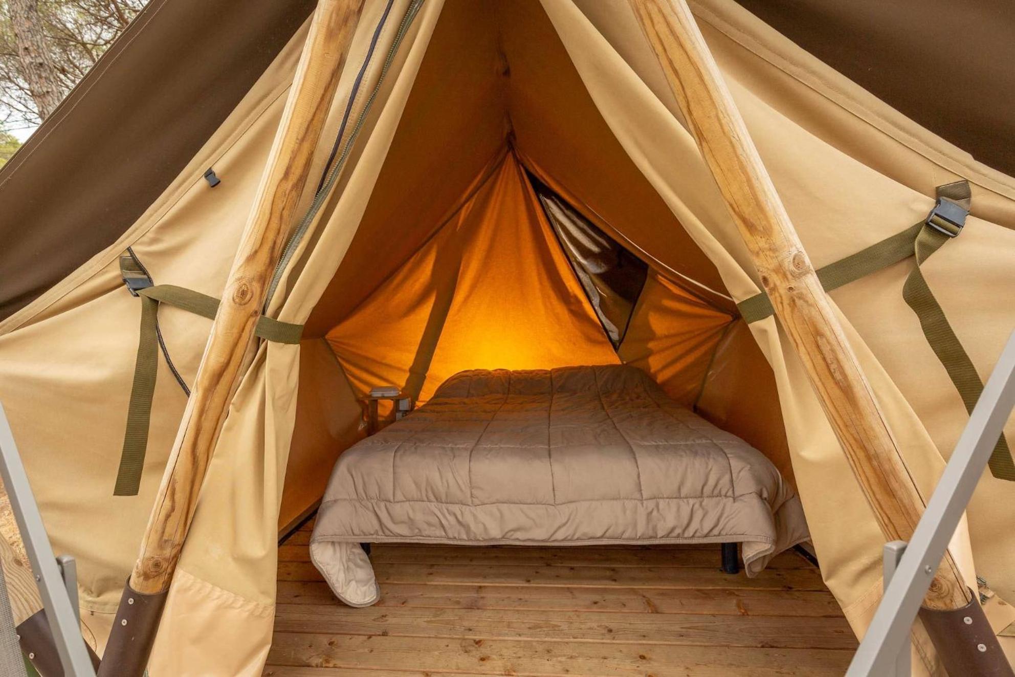 Camping 3 Estrellas Costa Brava Vall-llobrega Kültér fotó