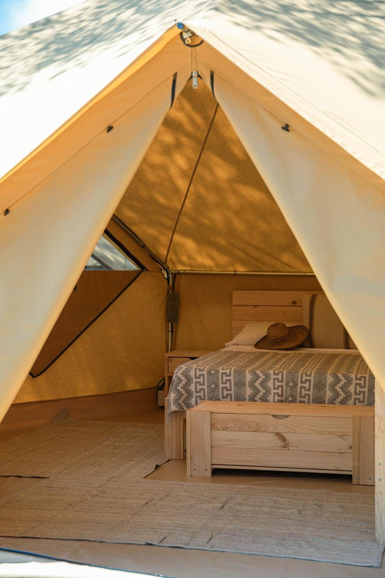 Camping 3 Estrellas Costa Brava Vall-llobrega Kültér fotó