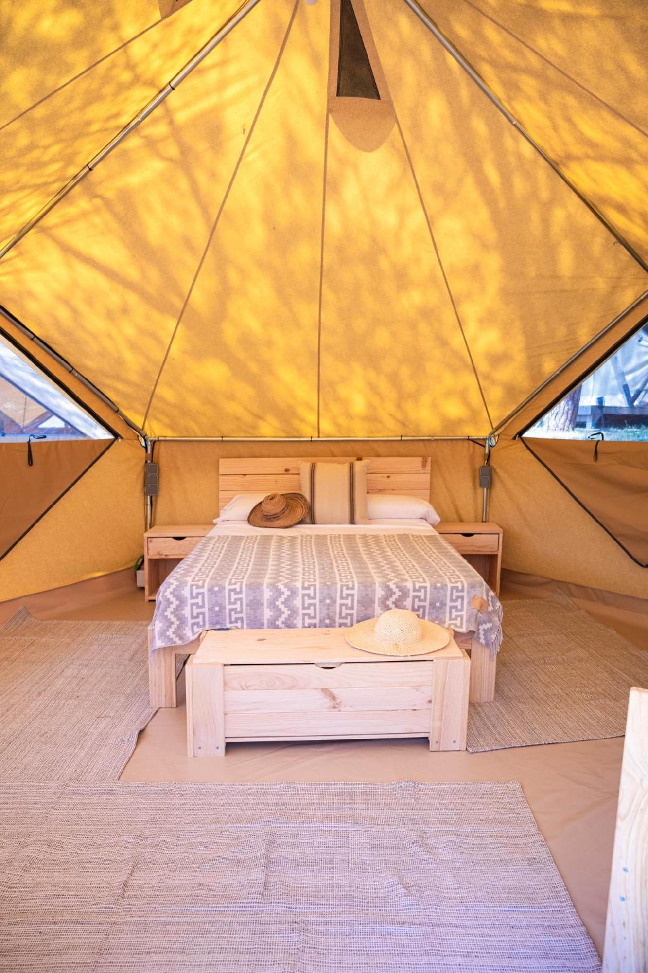 Camping 3 Estrellas Costa Brava Vall-llobrega Kültér fotó